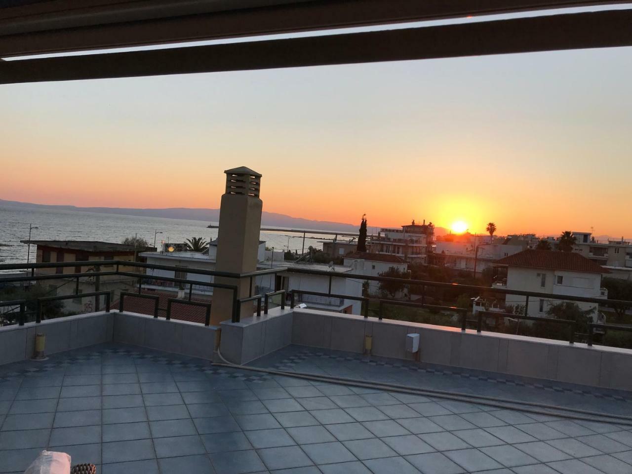 Tg Kalamata Beach Studio With Sea View Terrace Exterior foto